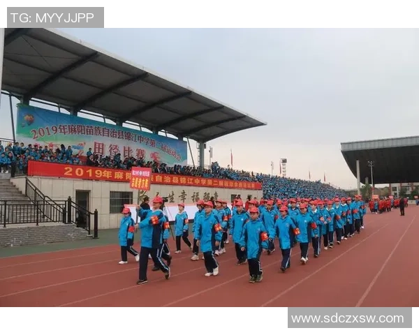 足球明星的魅力与奋斗历程如何激励年轻一代追逐梦想